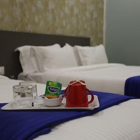 Ocean Suites Hotel Mumbai Luaran gambar