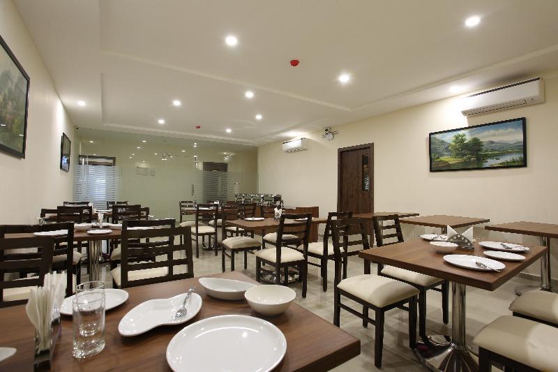 Ocean Suites Hotel Mumbai Luaran gambar